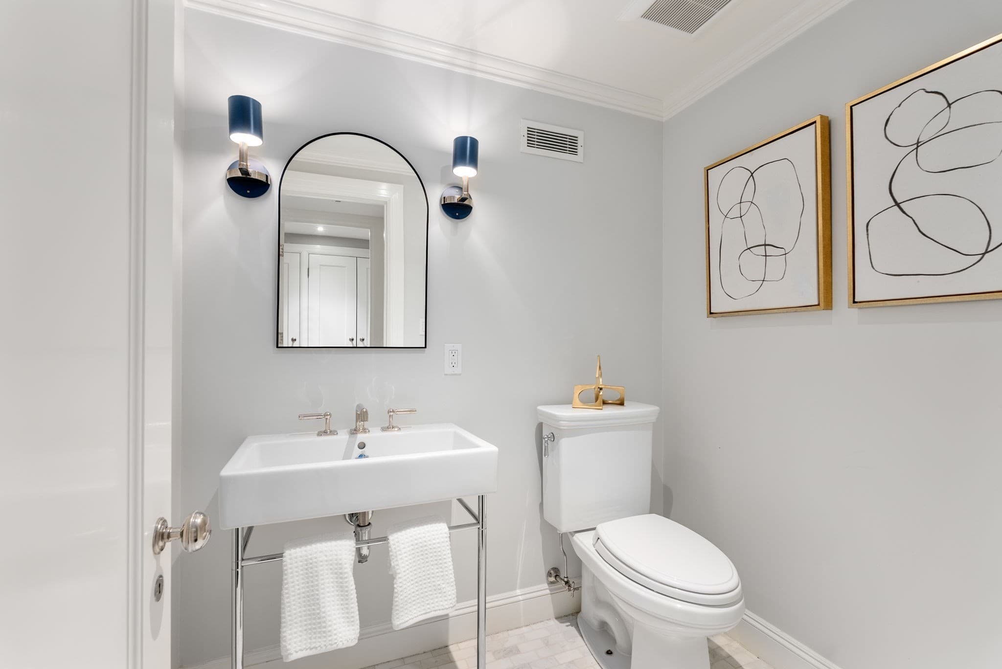Condominium at 2 Commonwealth # 9A, Boston MA 02116, photo 26 of 35