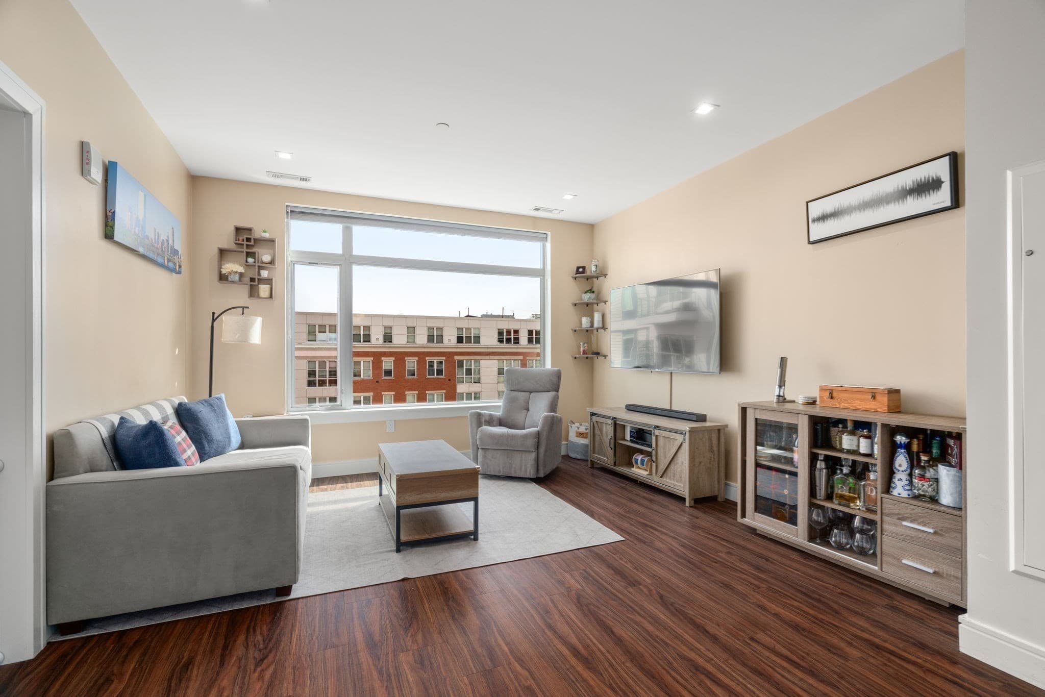 Condominium at 99 Sumner St # 506, Boston MA 02128, Boston, photo 7 of 39