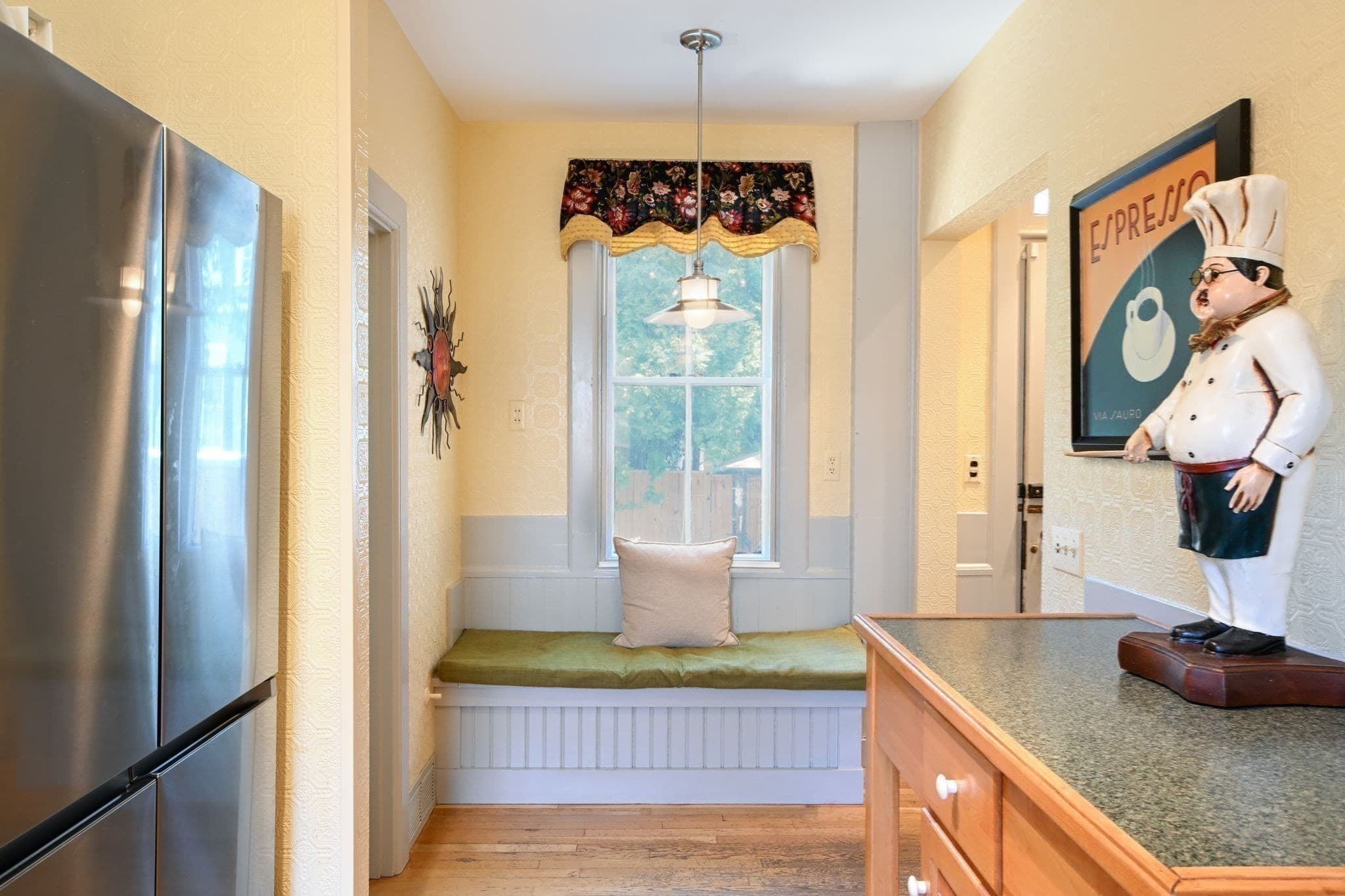 Single Family Residence at 97 Madison St, New Bedford MA 02740, New Bedford, photo 24 of 41