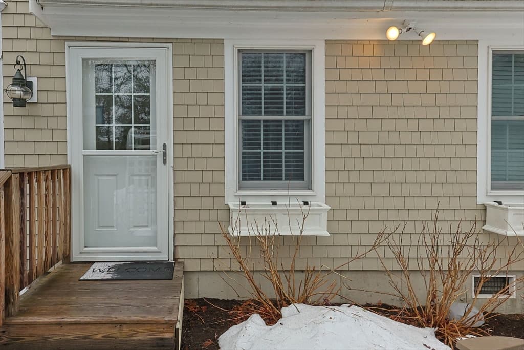Single Family Residence at 1 Anthonys Way, Mashpee MA 02649, photo 32 of 42