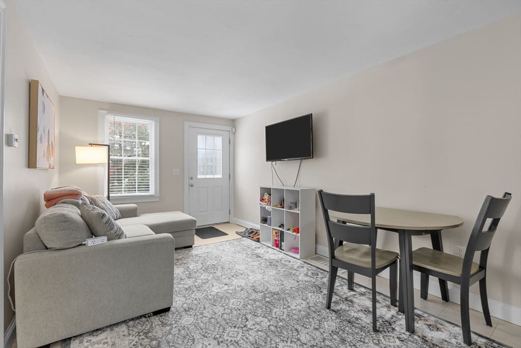 Single Family Residence at 1 Anthonys Way, Mashpee MA 02649, photo 34 of 42