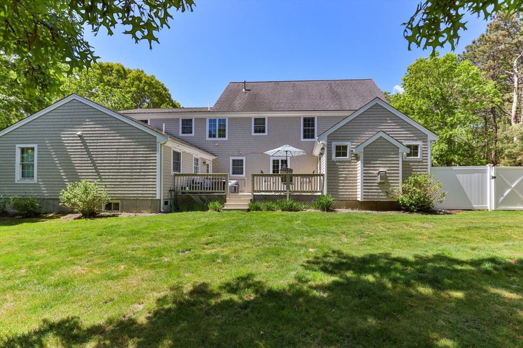 Single Family Residence at 1 Anthonys Way, Mashpee MA 02649, photo 38 of 42