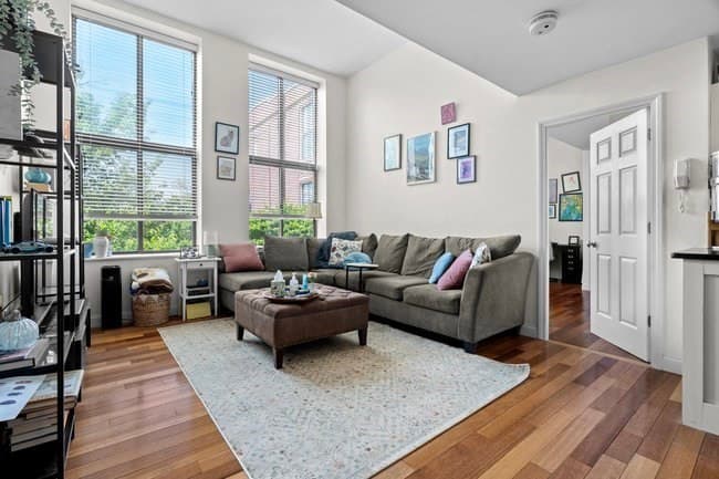 841 Parker St # 203, Boston MA 02120