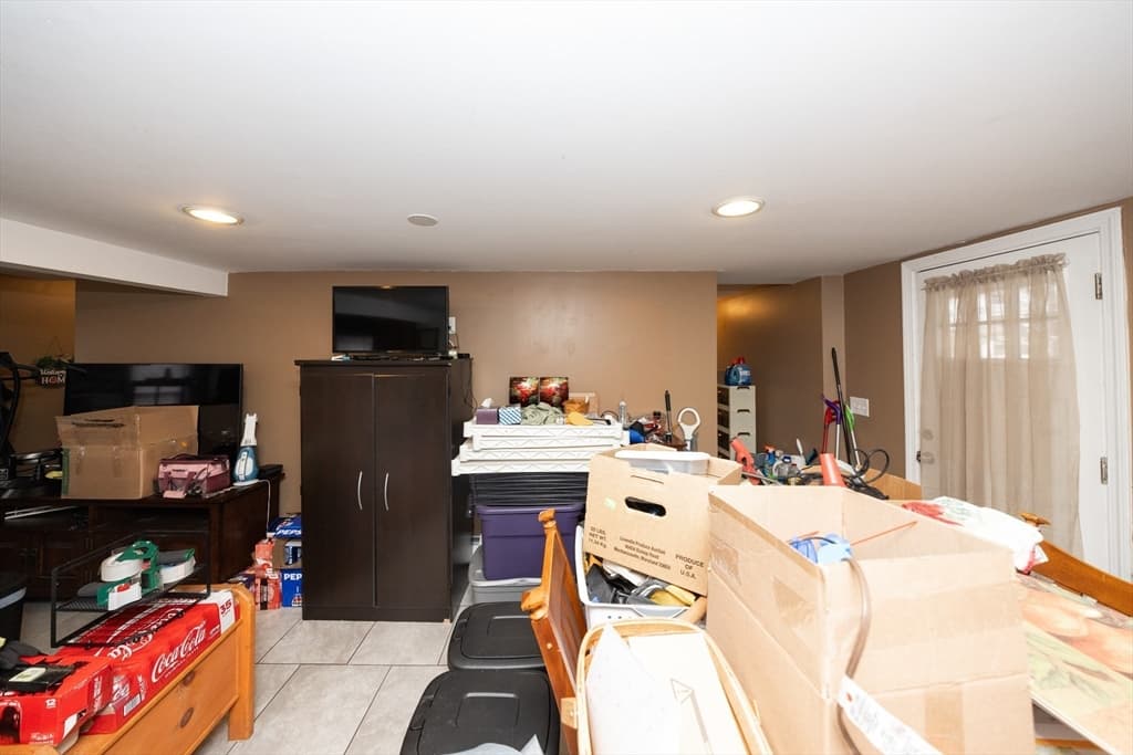 3 Family at 151 Mechanic Street, Fitchburg MA 01420, photo 17 of 42