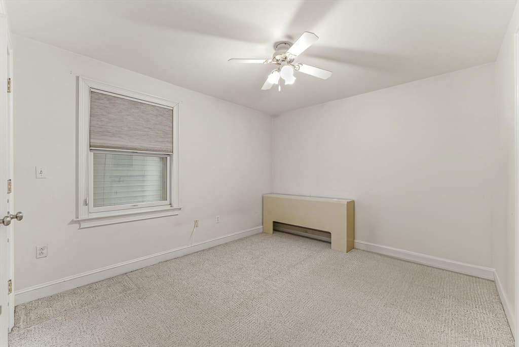 Single Family Residence at 485 East Third Street, Boston MA 02127, photo 5 of 23