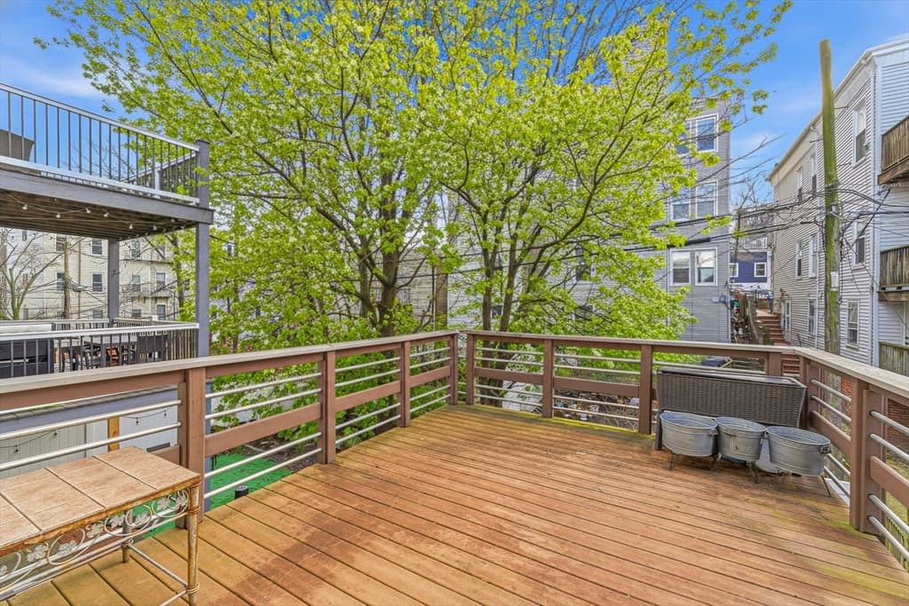 Single Family Residence at 485 East Third Street, Boston MA 02127, photo 21 of 23