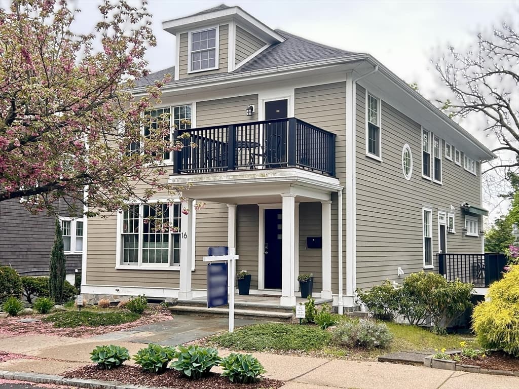 16 York Terrace, Brookline MA 02446