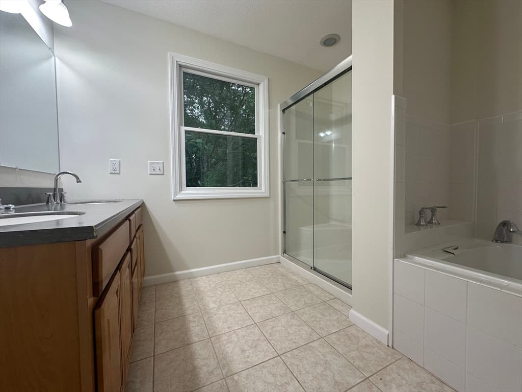 136 Thompkins Avenue, East Longmeadow MA 01028 photo 18