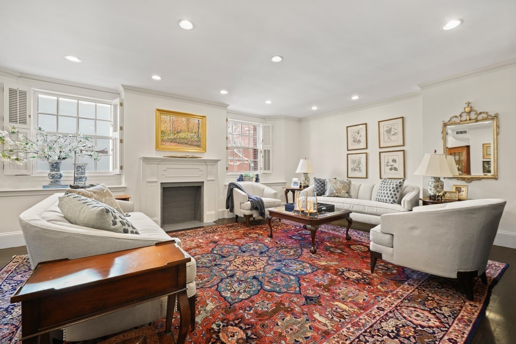 Condominium at 142 Chestnut Street # 5, Boston MA 02108, photo 2 of 20