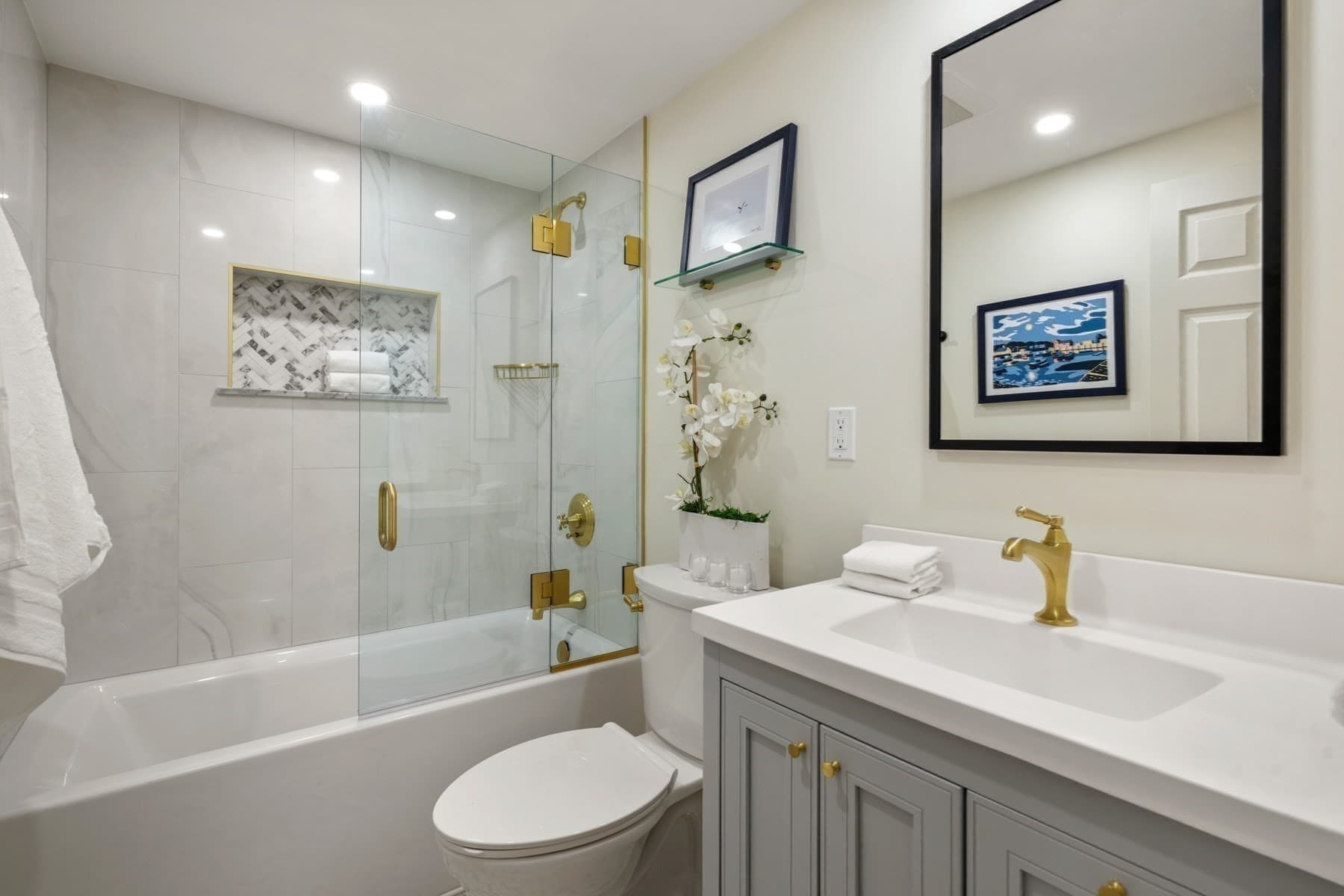 Condominium at 142 Chestnut Street # 5, Boston MA 02108, photo 16 of 20
