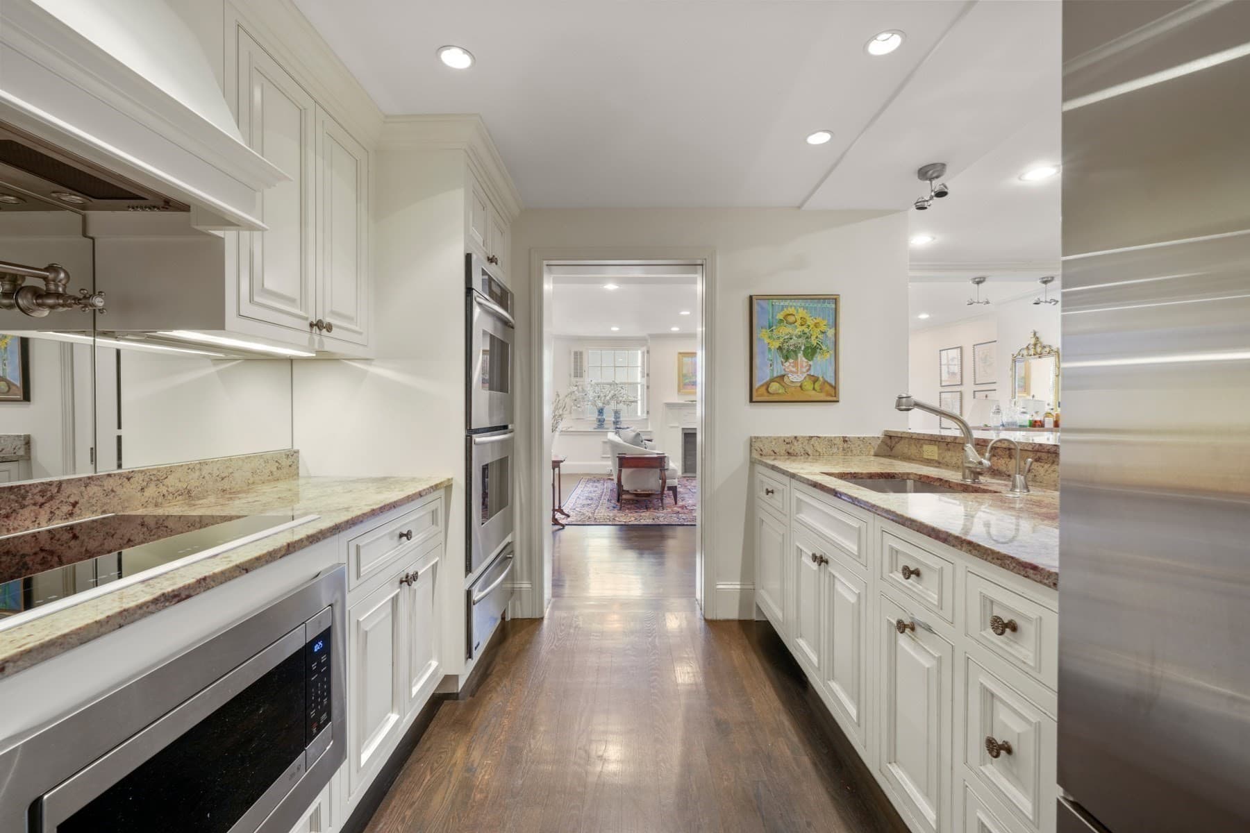 Condominium at 142 Chestnut Street # 5, Boston MA 02108, photo 4 of 20