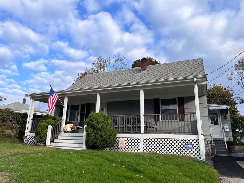 30 Gray St, Somerset MA 02726 photo 2