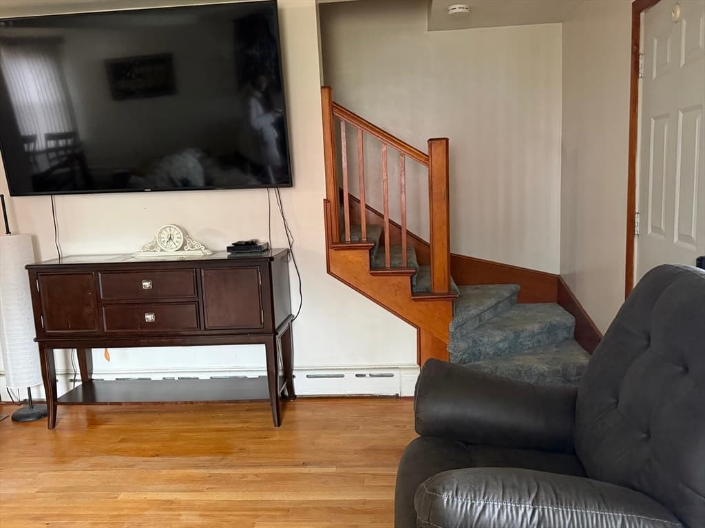 30 Gray St, Somerset MA 02726 photo 9