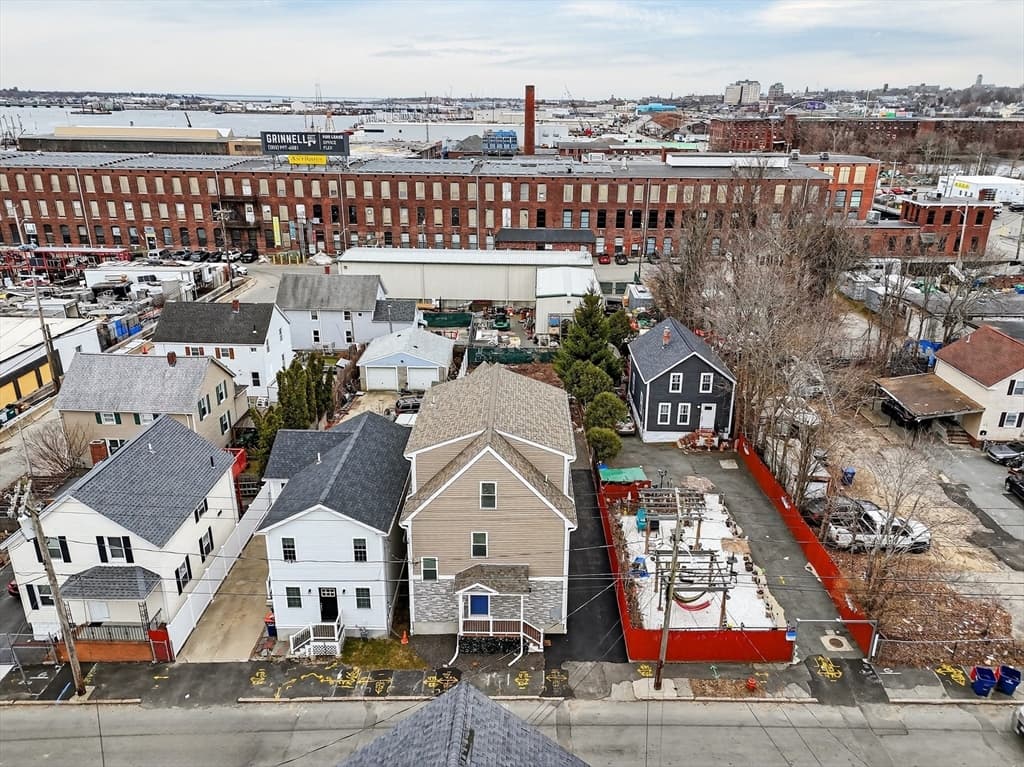 2 Family - 2 Units Up/Down at 16 Washburn St, New Bedford MA 02740, photo 41 of 41