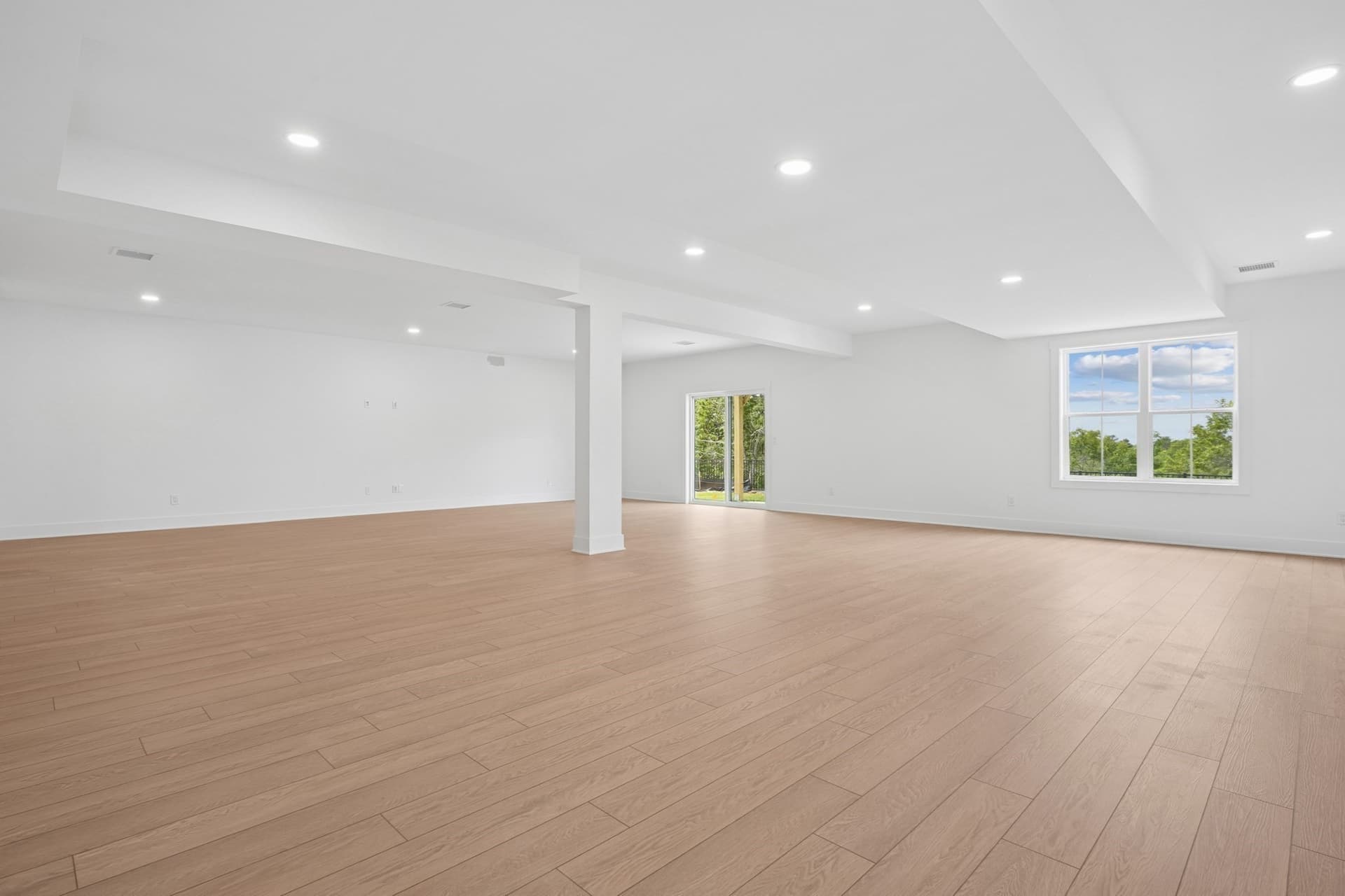 Condominium at 15 Broadleaf # 0006, Plymouth MA 02360, photo 9 of 15