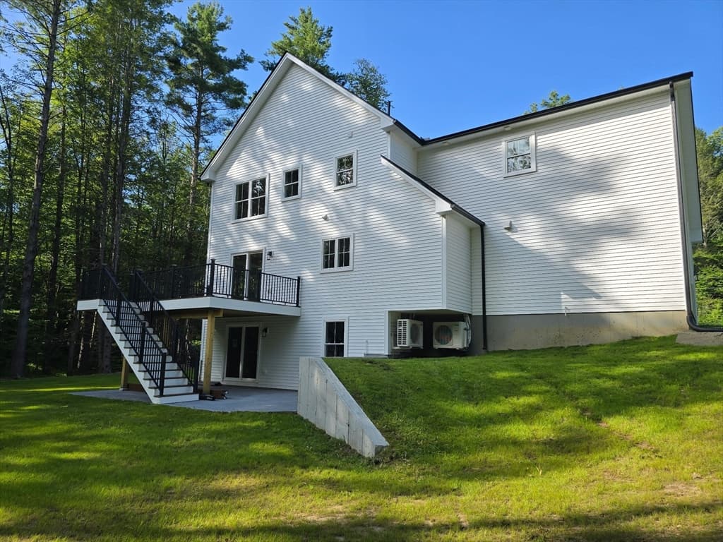 Single Family Residence at 2930 Shelburne Falls Rd, Conway MA 01341, Conway, photo 4 of 36