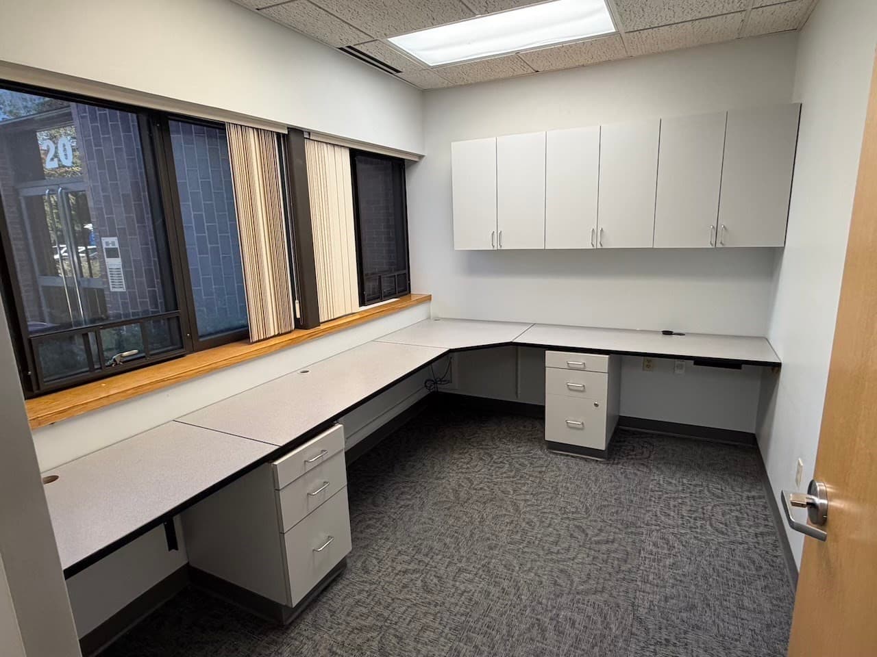Commercial Sale at 20 Pondmeadow Dr, Reading MA 01867, photo 9 of 20