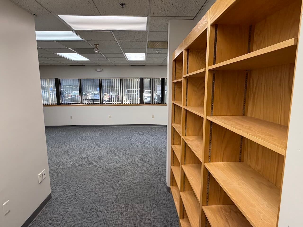 Commercial Sale at 20 Pondmeadow Dr, Reading MA 01867, photo 8 of 20