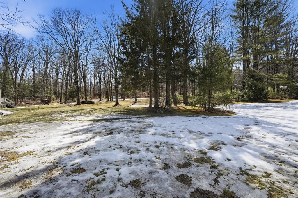 5 Torrey St, Easthampton MA 01027 photo 33