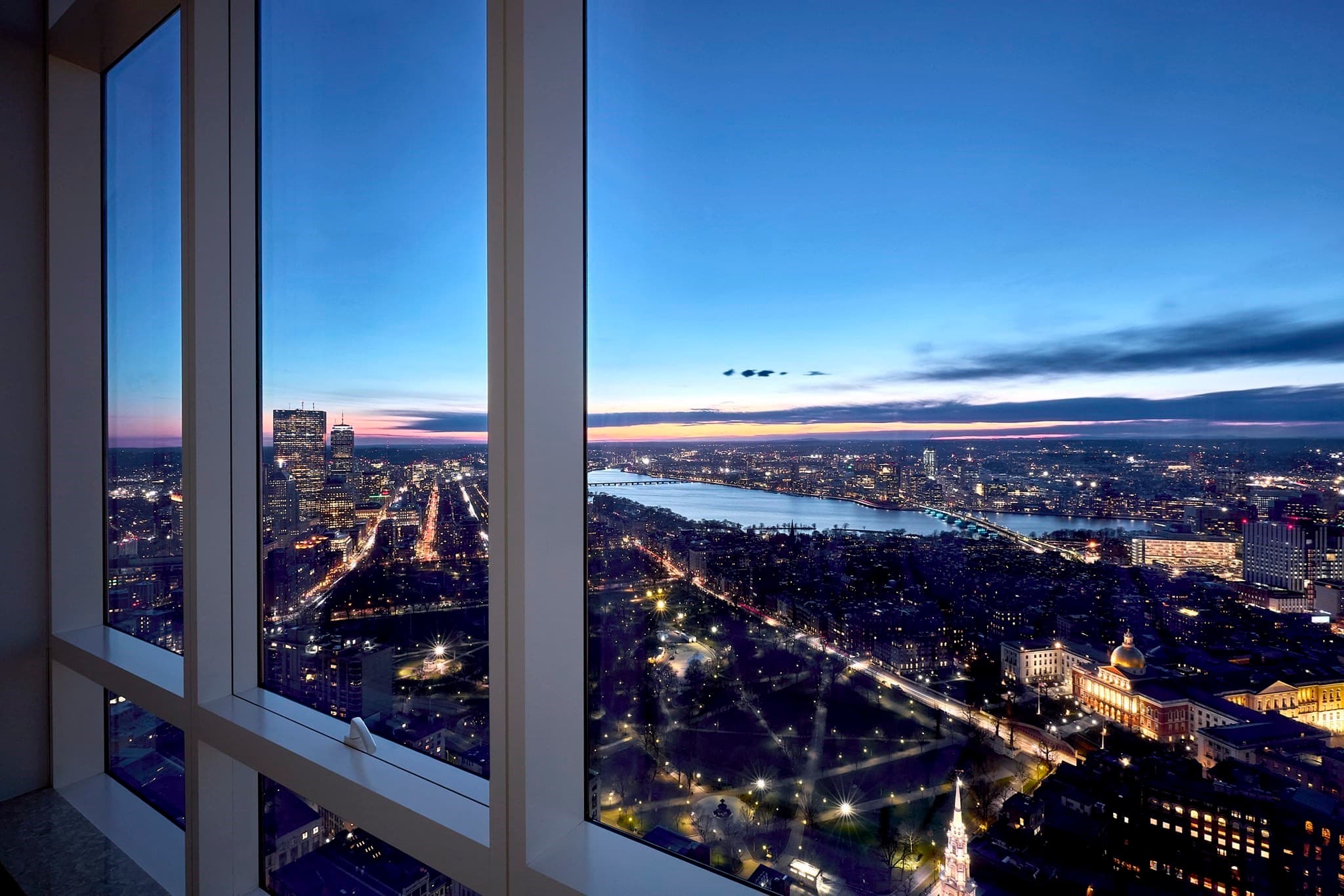 Condominium at 1 Franklin St, Boston MA 02110, photo 2 of 42