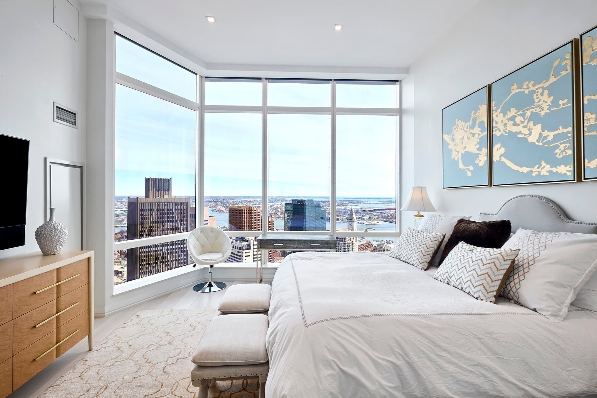 Condominium at 1 Franklin St, Boston MA 02110, photo 16 of 42