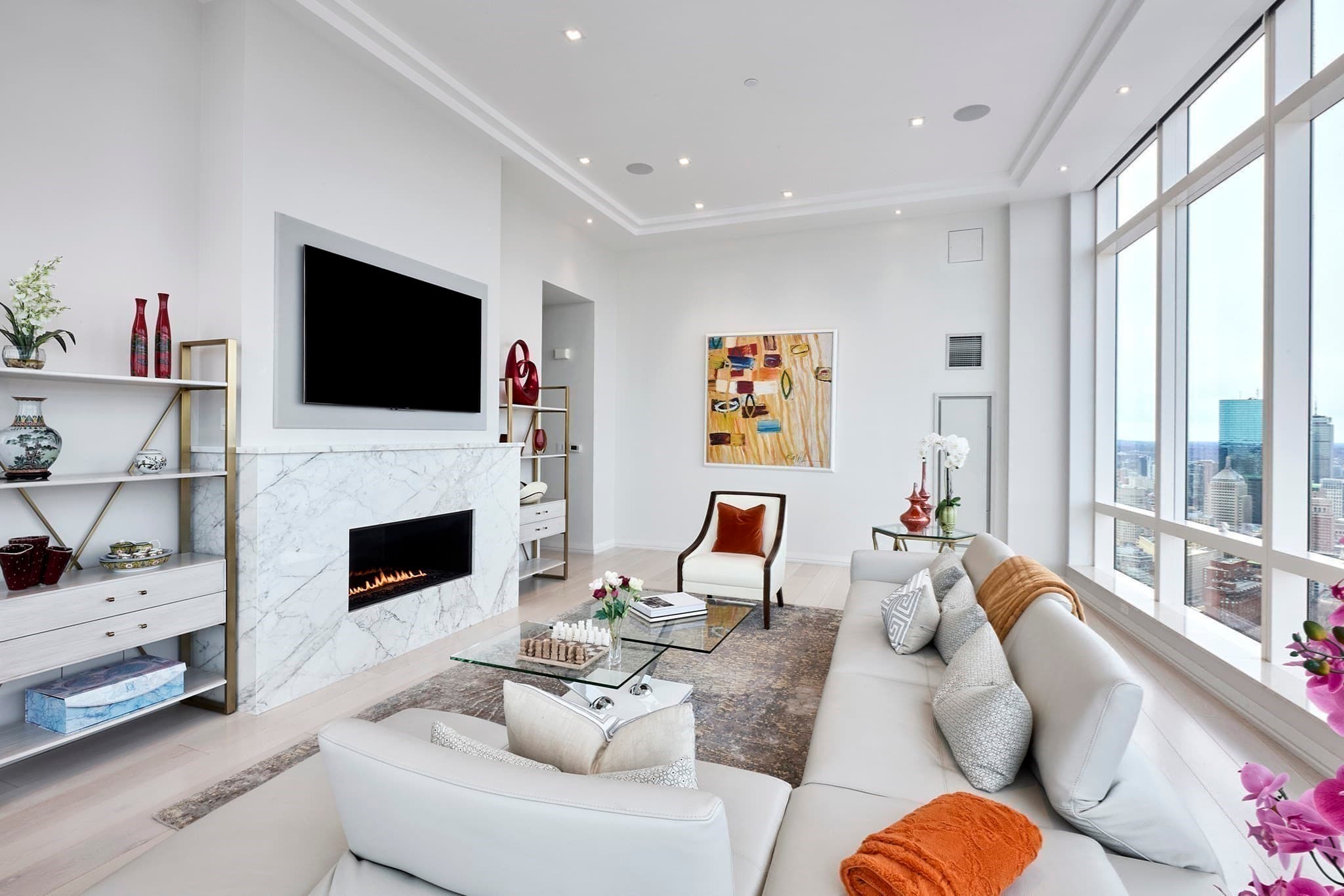 Condominium at 1 Franklin St, Boston MA 02110, photo 8 of 42