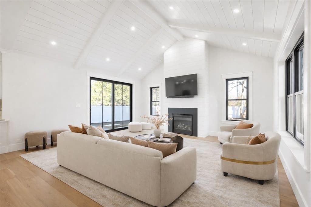 Single Family Residence at 5 Bradford Road, Natick MA 01760, Natick, photo 10 of 35