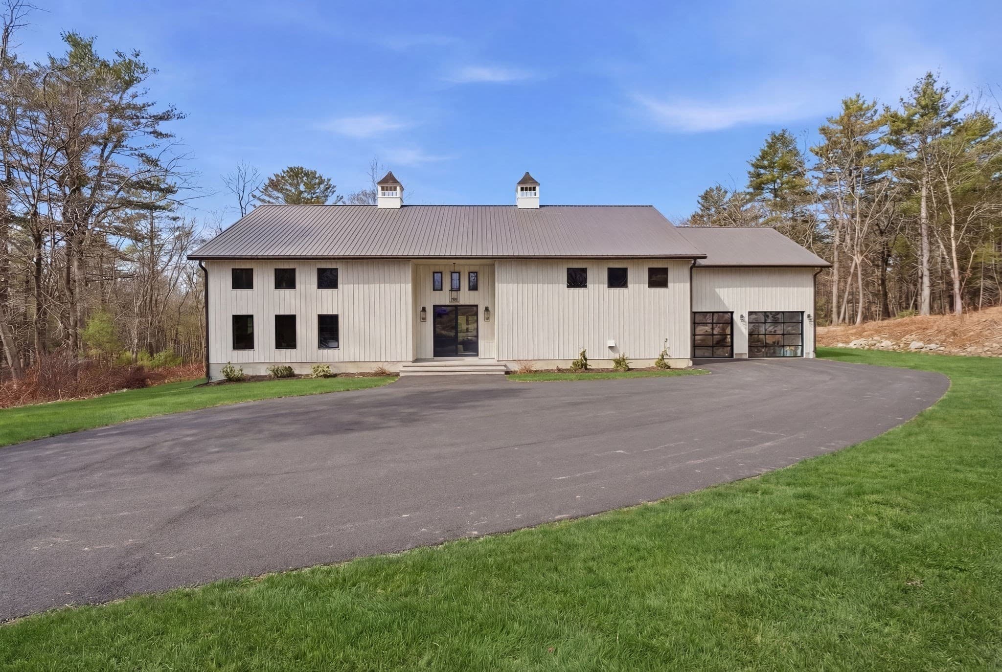 Single Family Residence at 41 Myrtle St, Norfolk MA 02056, photo 3 of 42