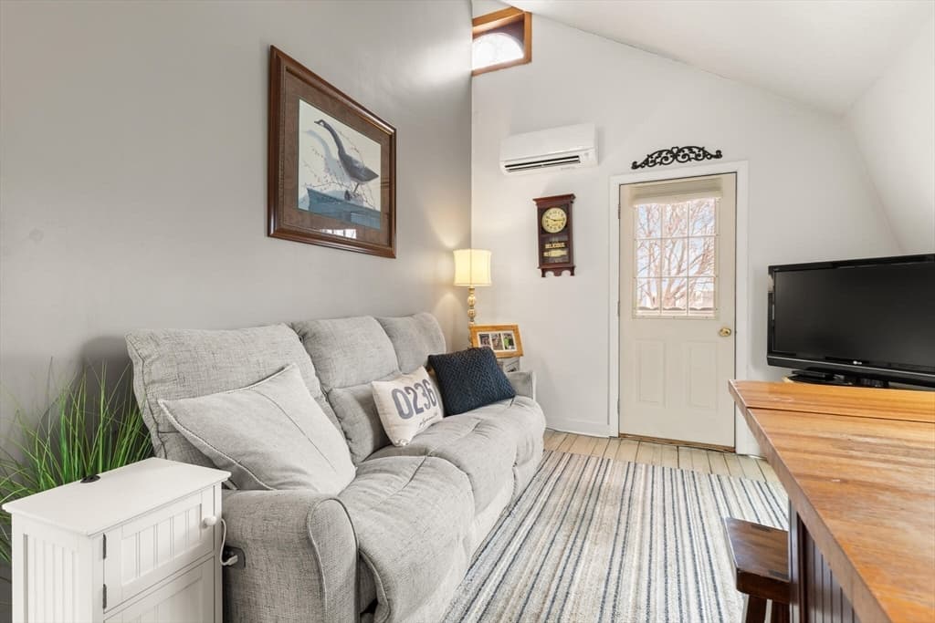 Condominium at 8-R North Street # 5C, Plymouth MA 02360, Plymouth, photo 11 of 27