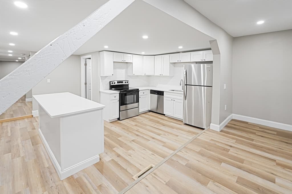 2 Family - 2 Units Side by Side at 98 Southville Rd, Southborough MA 01772, Southborough, photo 4 of 31