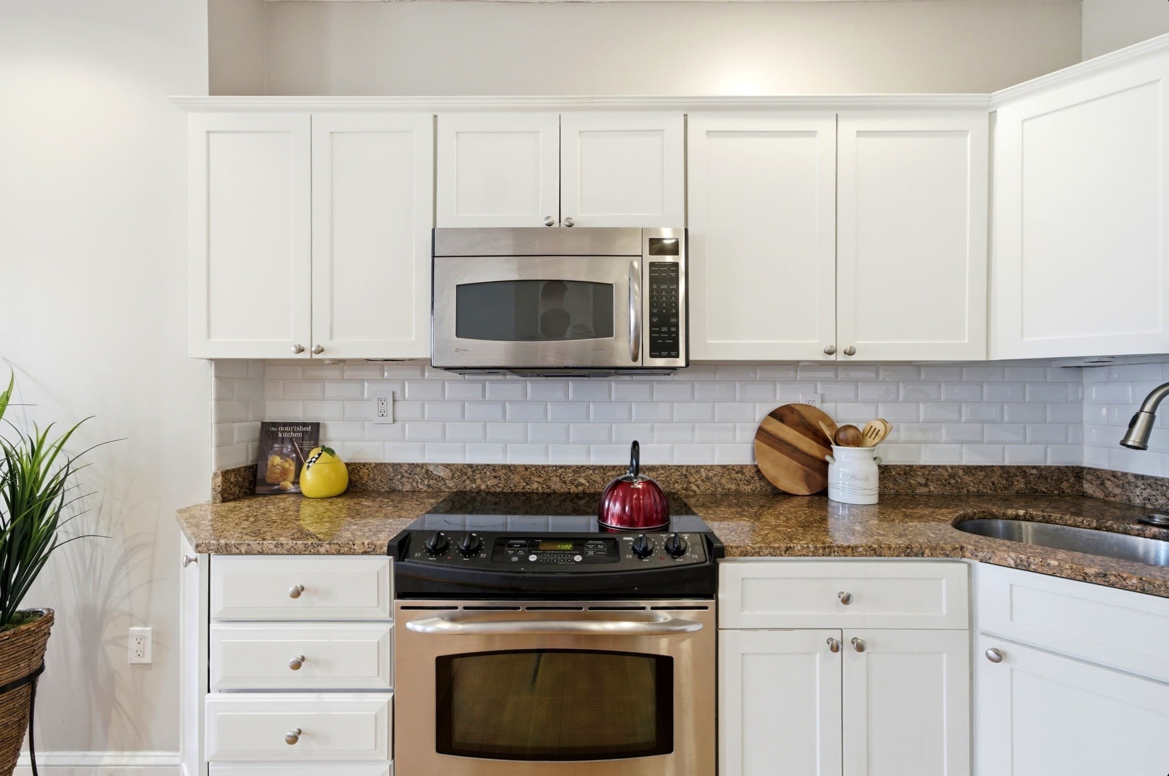 Condominium at 469 Shawmut Ave # 1, Boston MA 02118, photo 10 of 25