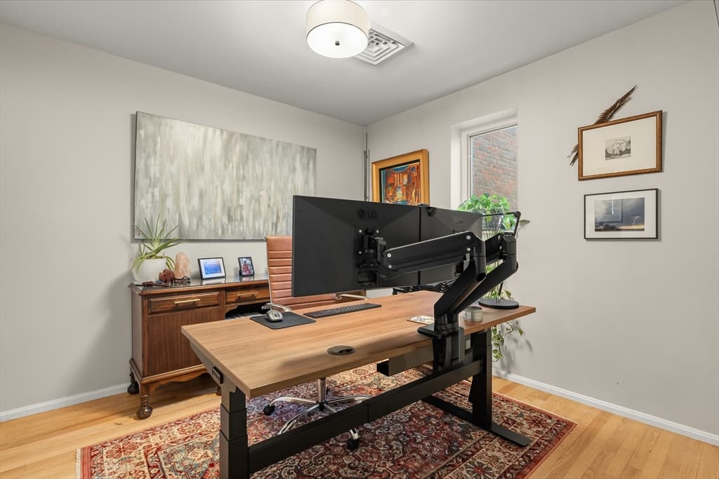 Condominium at 350 North St # 200, Boston MA 02113, photo 12 of 22
