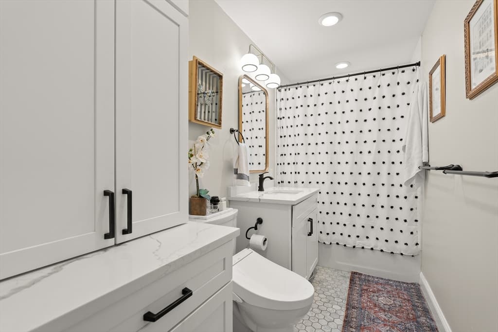 Condominium at 350 North St # 200, Boston MA 02113, photo 15 of 22