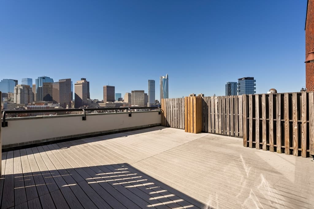 Condominium at 350 North St # 200, Boston MA 02113, photo 21 of 22