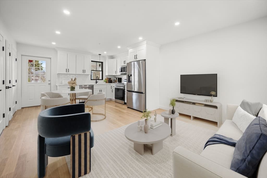 Condominium at 23-27 Cedar St # 25, Boston MA 02126, Boston, photo 3 of 16