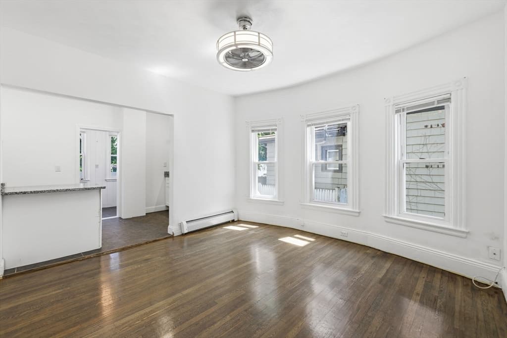 15 Waverly Ave, Everett MA 02149 photo 6