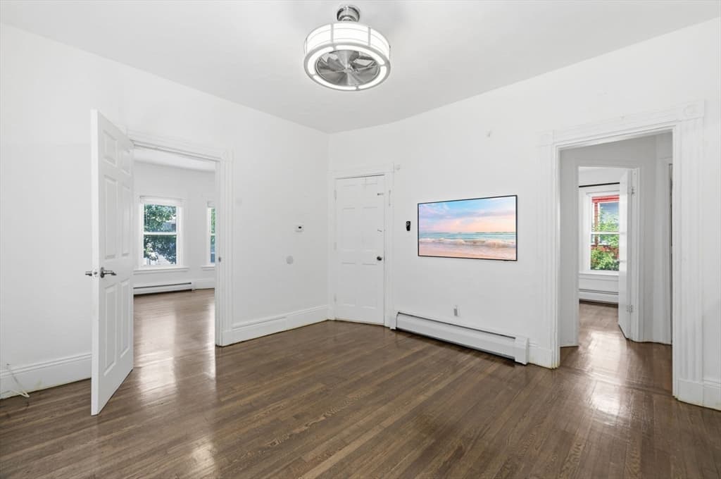 15 Waverly Ave, Everett MA 02149 photo 5