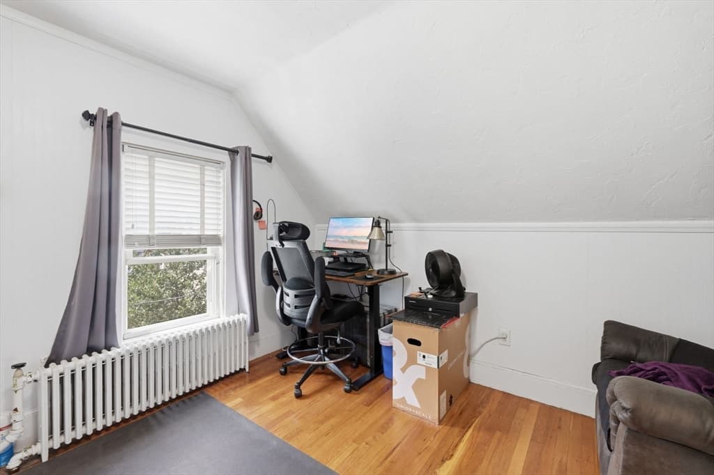 15 Waverly Ave, Everett MA 02149 photo 18
