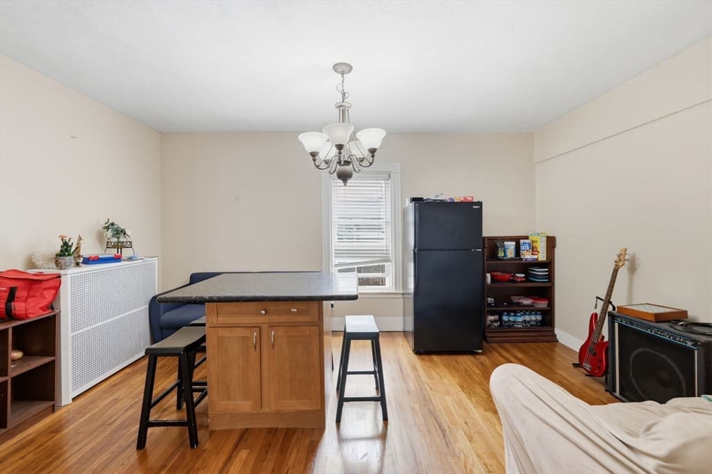 15 Waverly Ave, Everett MA 02149 photo 19