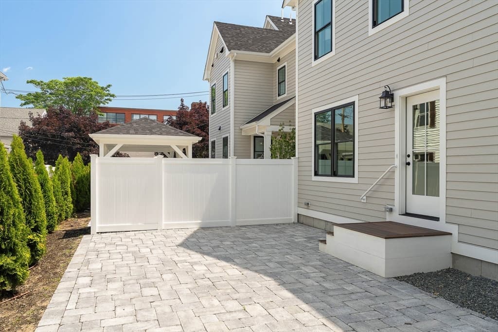 Condex at 237 California St # 237, Newton MA 02456, photo 5 of 37