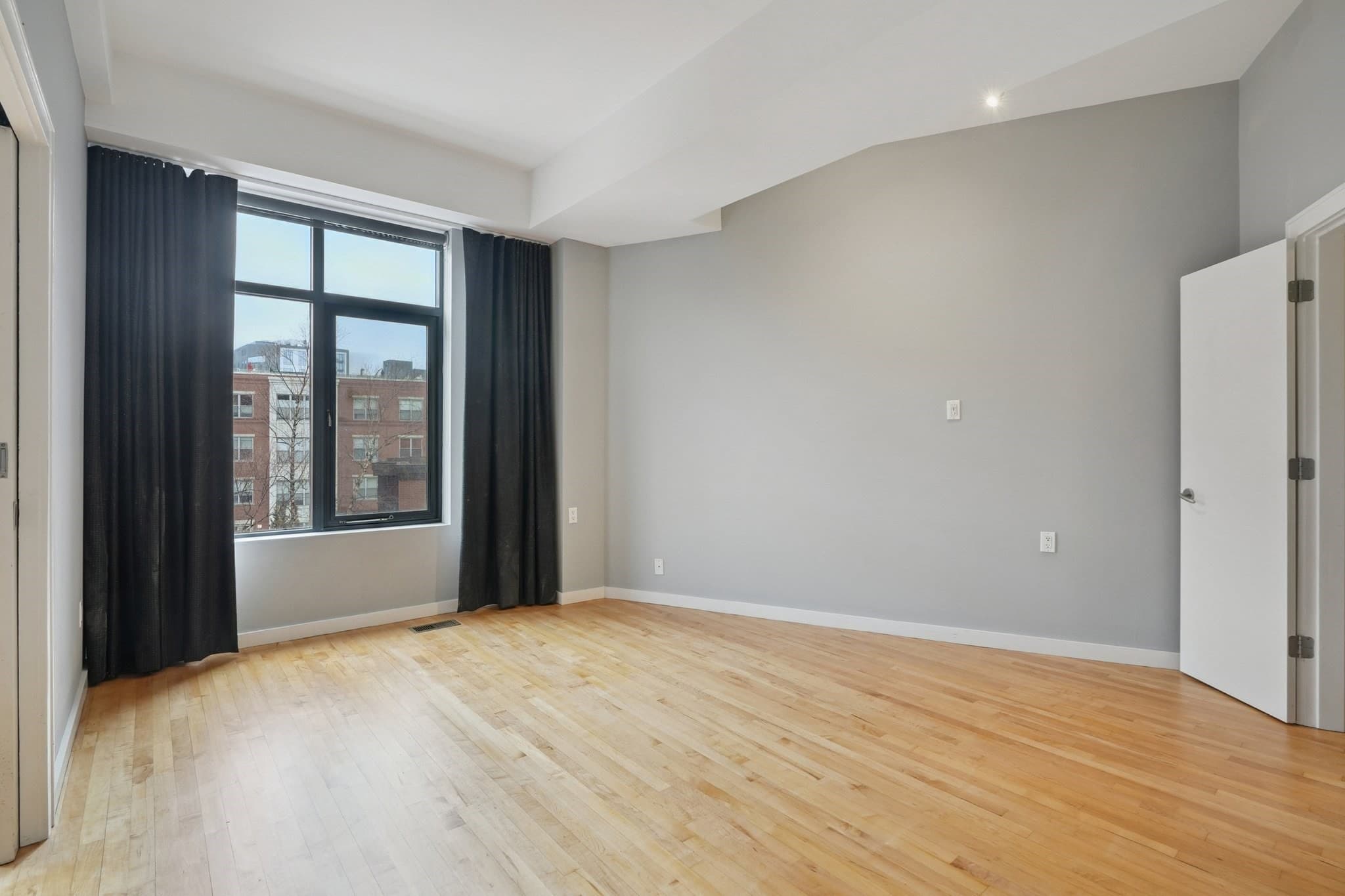 Condominium at 1200 Washington St # 416, Boston MA 02118, photo 8 of 21