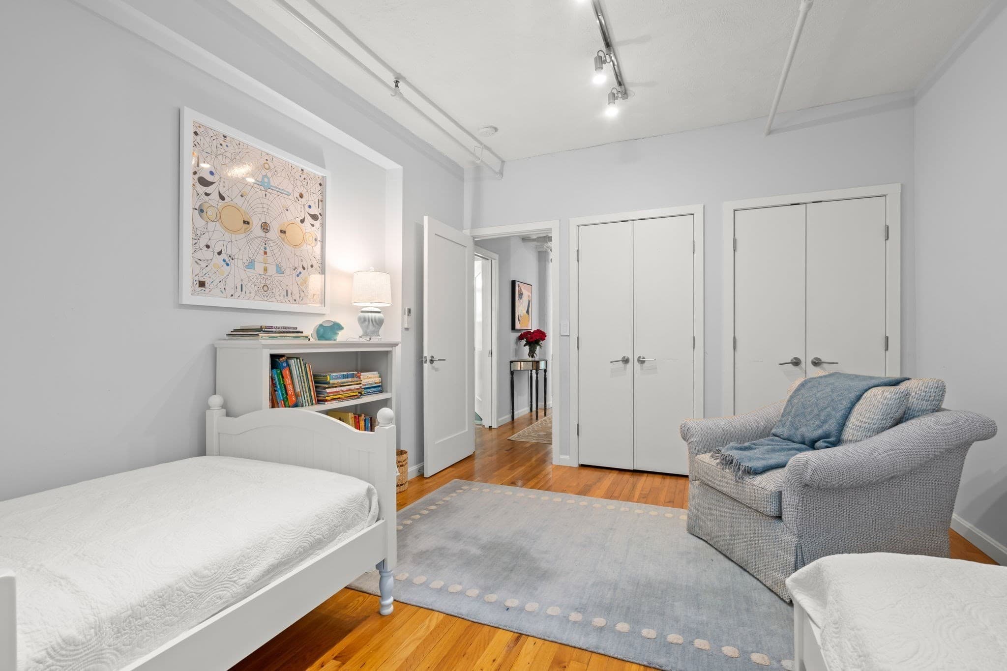 Condominium at 34 Plympton Street # 1, Boston MA 02118, photo 17 of 24