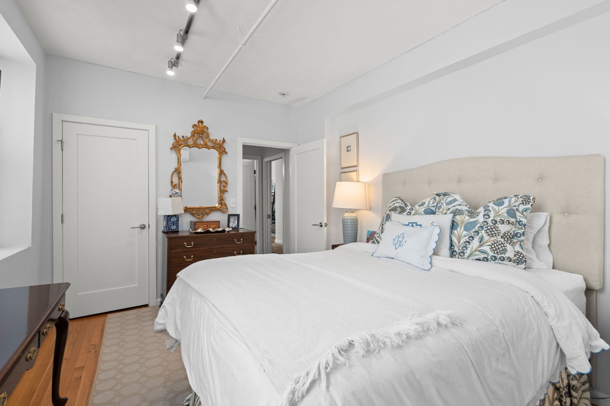 Condominium at 34 Plympton Street # 1, Boston MA 02118, photo 14 of 24