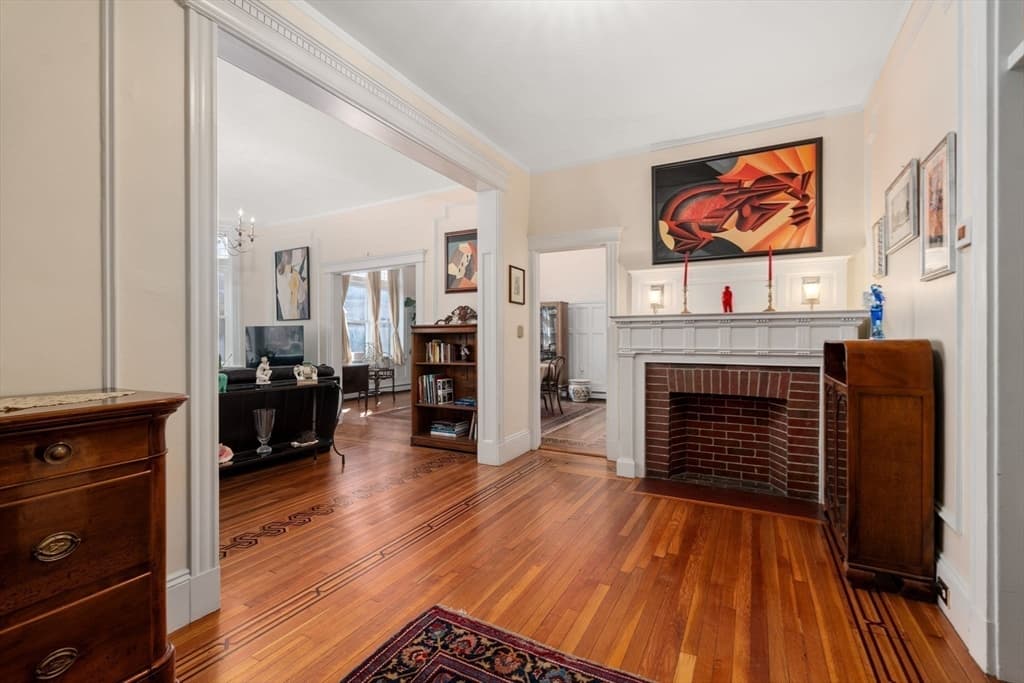 Condominium at 7 Parkman St # 1, Brookline MA 02446, photo 3 of 27