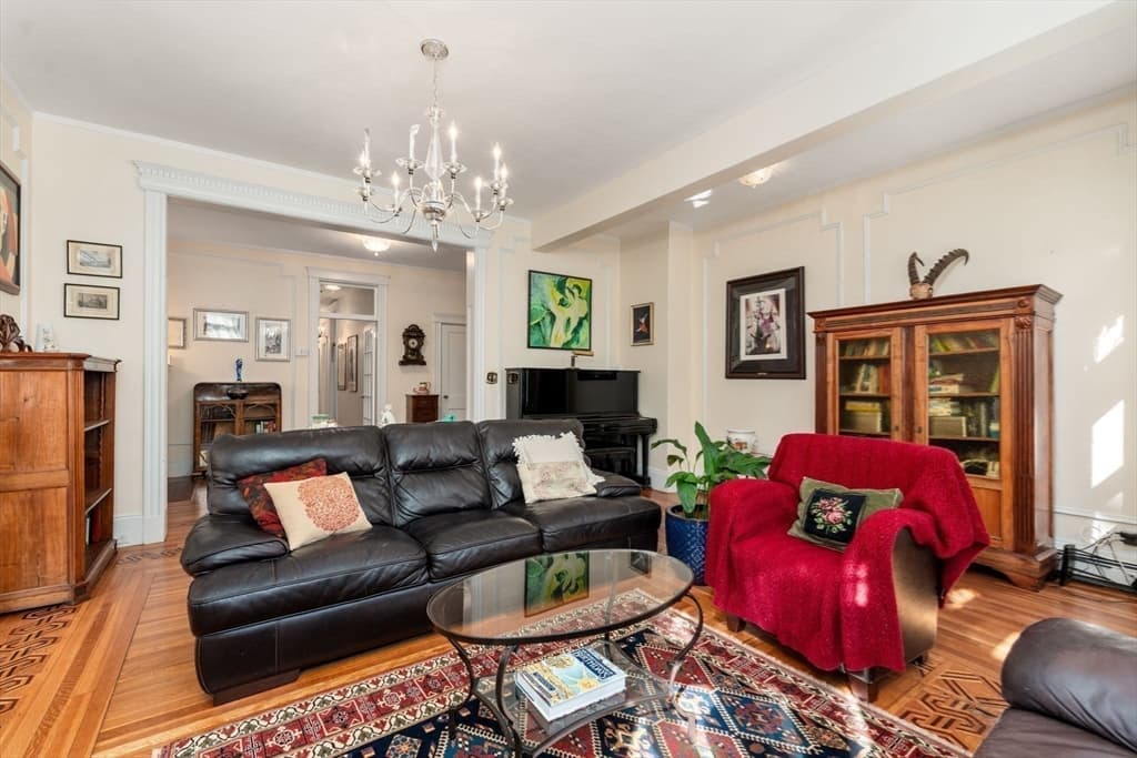 Condominium at 7 Parkman St # 1, Brookline MA 02446, photo 8 of 27