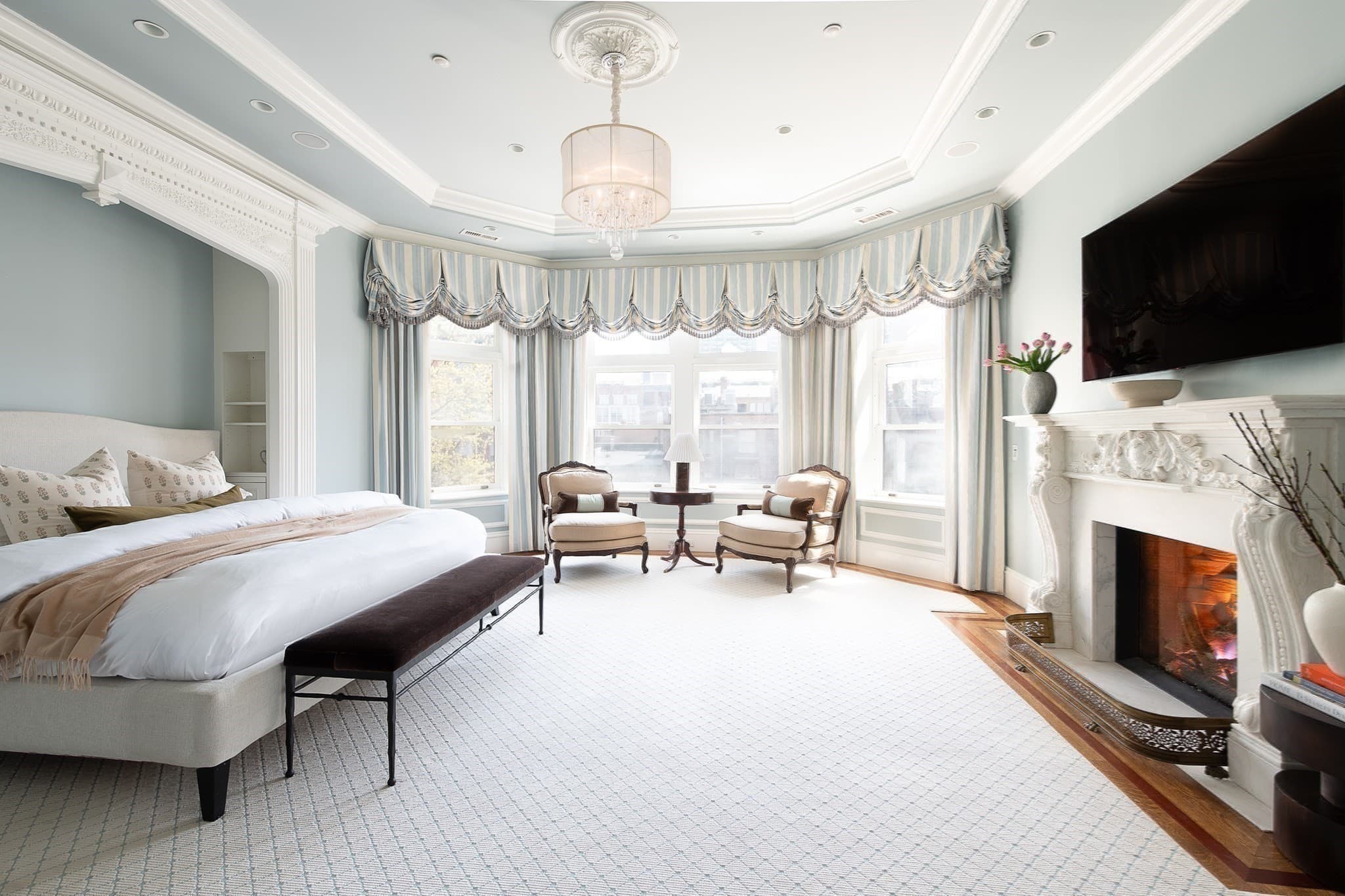 Condominium at 304 Commonwealth Ave PH, Boston MA 02115, photo 17 of 42