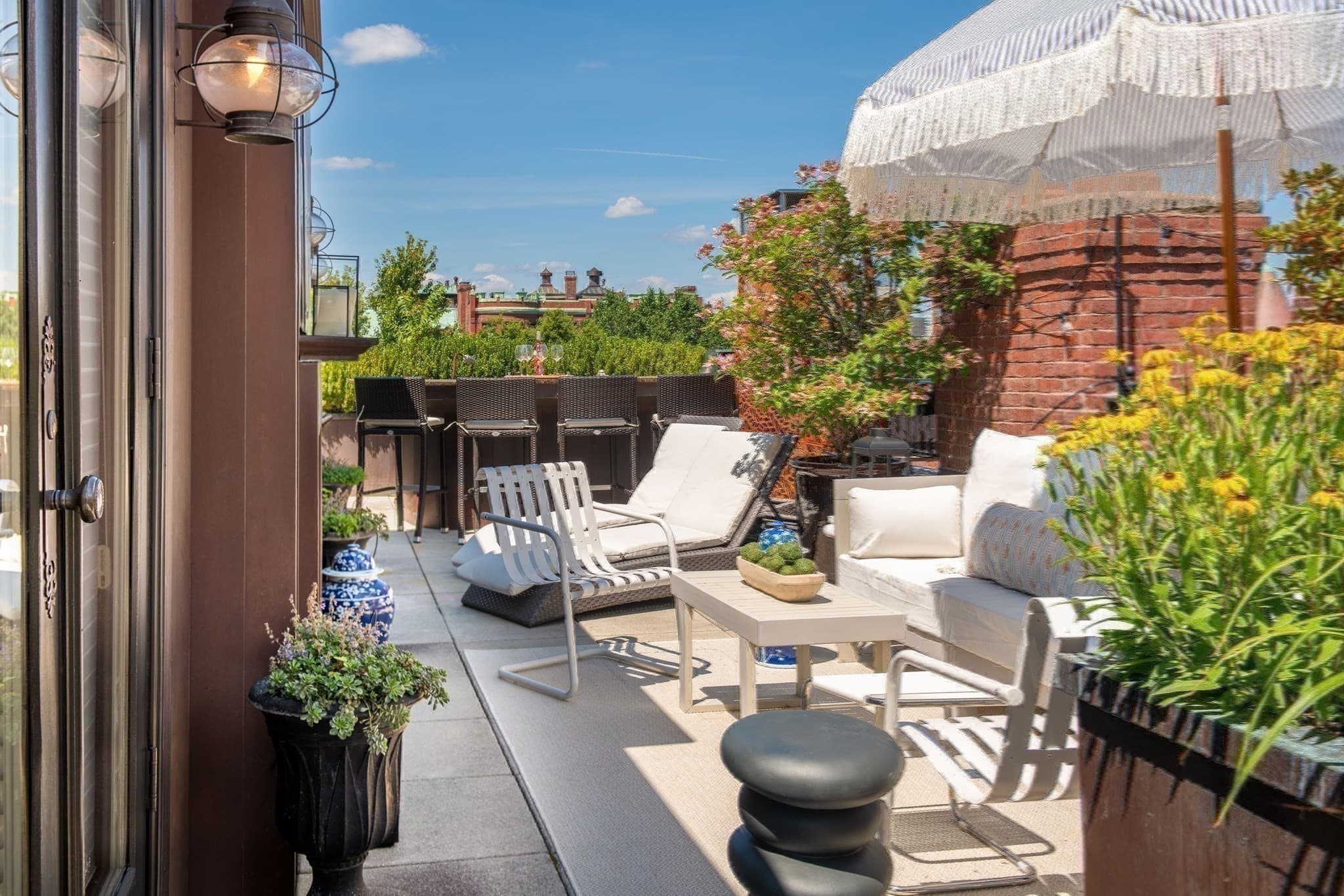 Condominium at 304 Commonwealth Ave PH, Boston MA 02115, photo 38 of 42