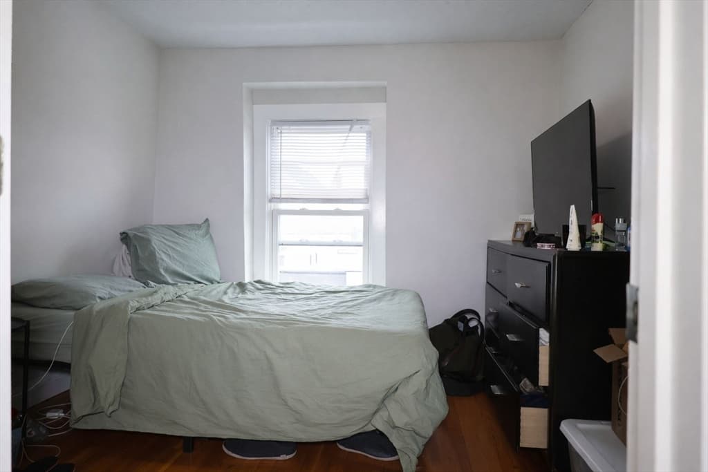 Multi Family at 7 Jaques St, Somerville MA 02145, photo 7 of 18