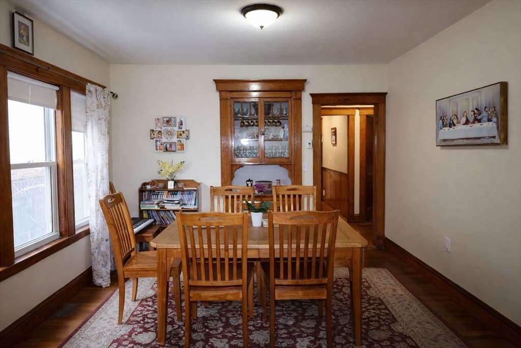 73 Bonair St, Somerville MA 02145 photo 3