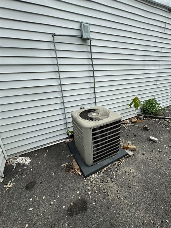 948 Warren Ave, Brockton MA 02301 photo 5